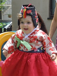 Esmé in traditional Korean dress.
